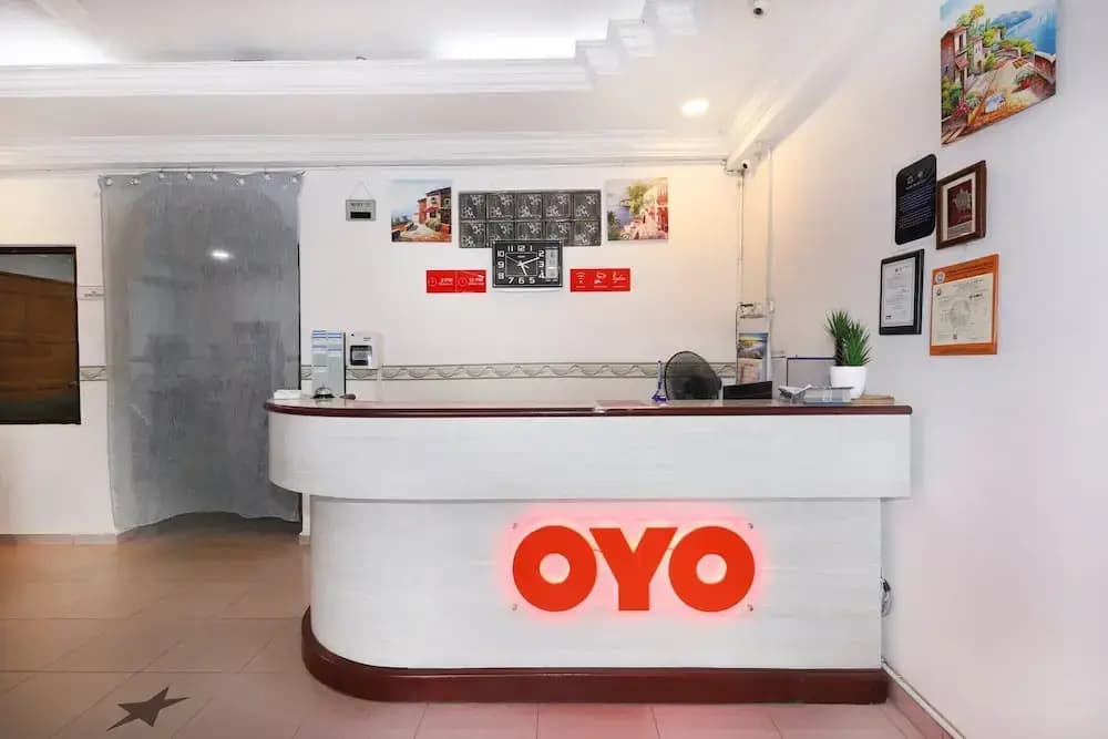 OYO 90893 Hotel 68 Kampung Lapan - photo 2