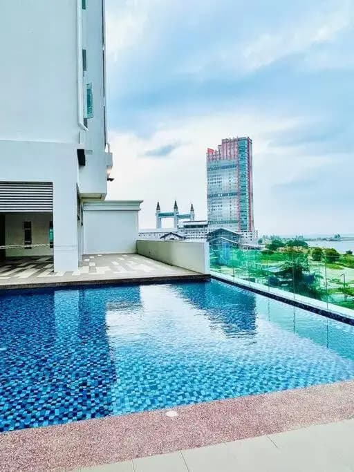 KT CITY HOMESTAY WITH 4 Bedrooms and POOL - photo 11