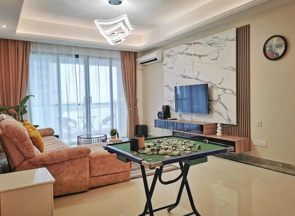 Yussy 4Bedroom Condo at R&F Princess Cove - photo 15