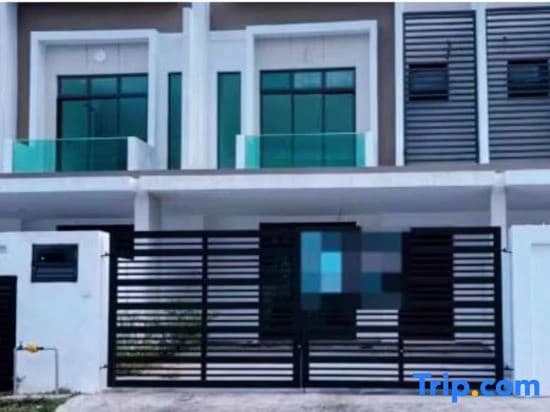 Cozy Landed Home • Sutera & Paradigm@10pax - photo 11