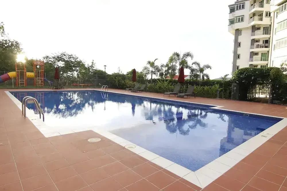YO.OM Families Luxury Condo Gateway 6 Pax - photo 8