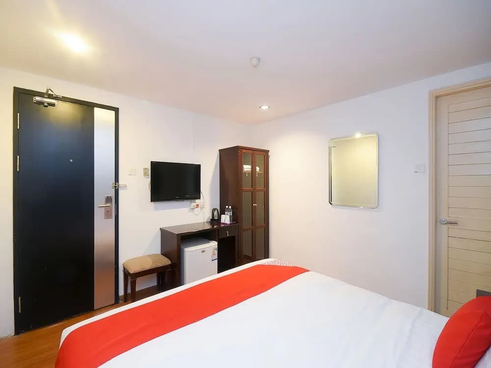Dragon Inn By OYO Rooms - photo 2