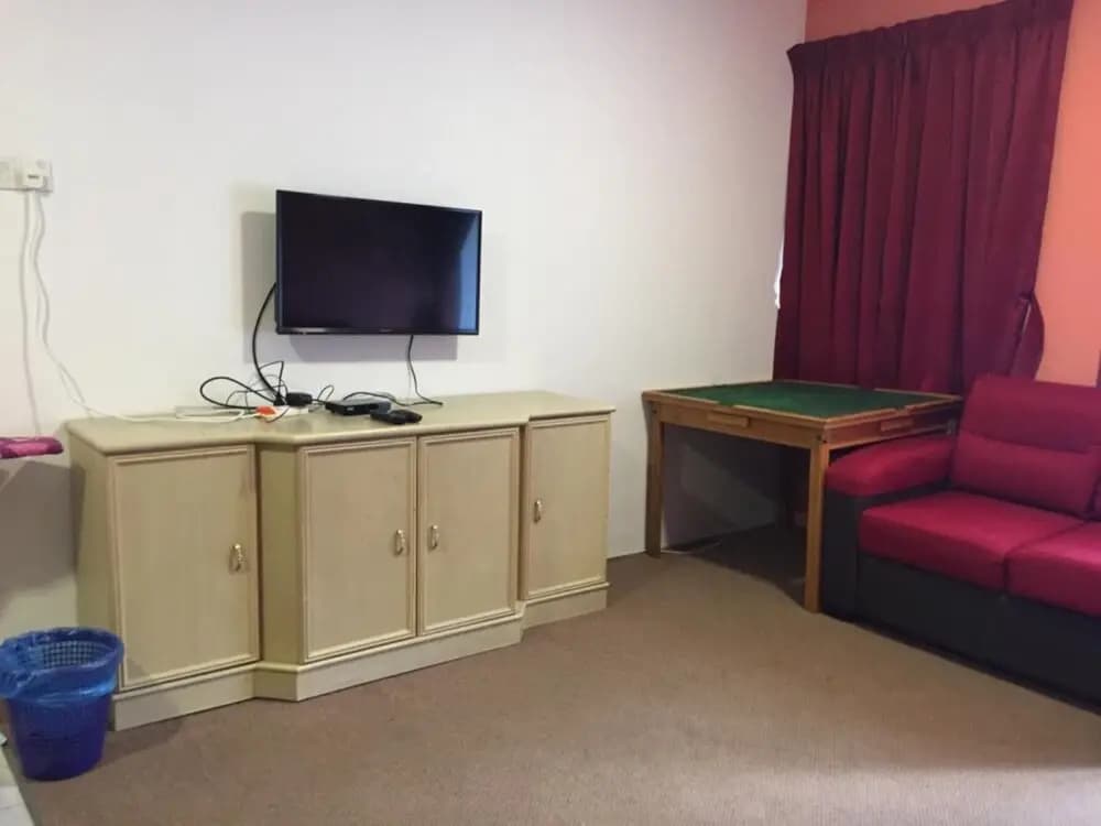 OYO 90412 N'ain Homestay - photo 5