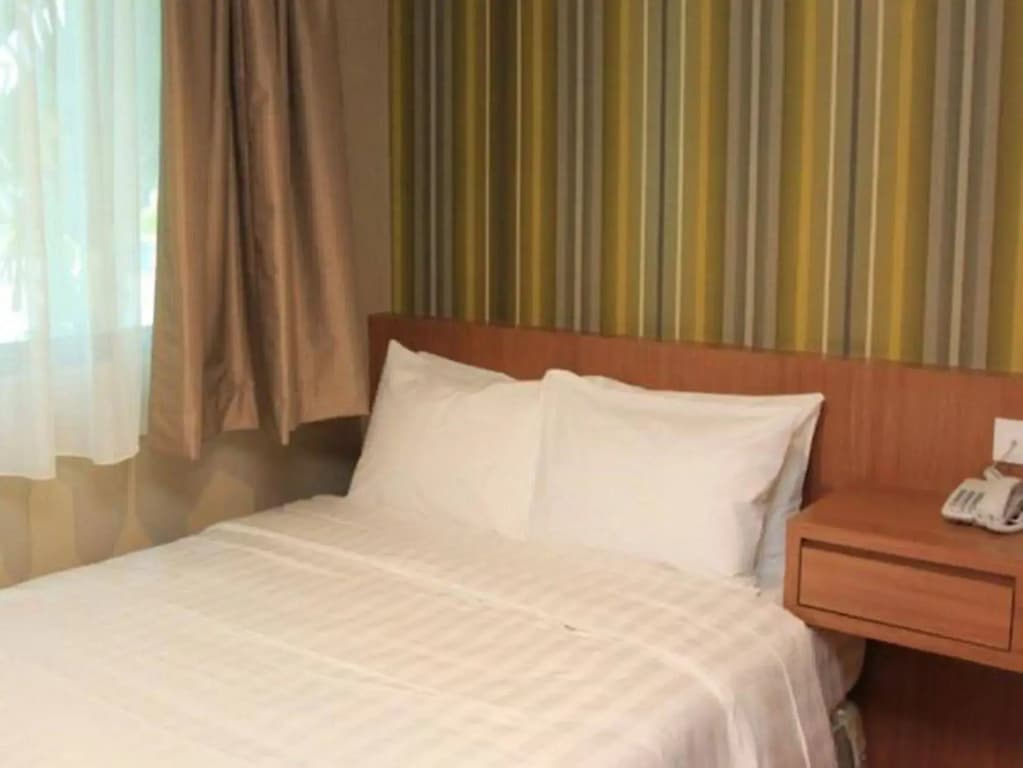 Likas Square Apartment Hotel - photo 7