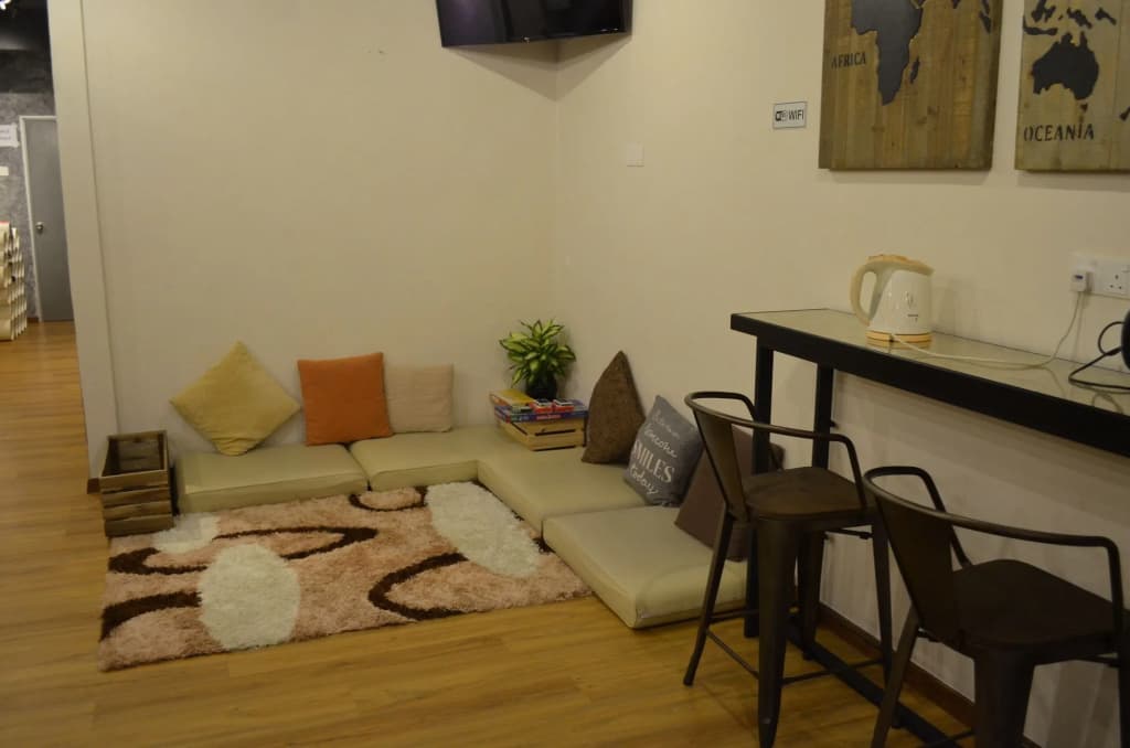 Sleepbox Hotel - Hostel - photo 6