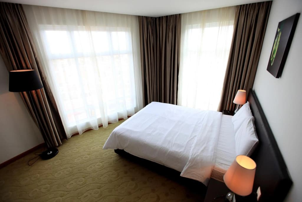 Merdeka Suites Hotel - photo 19