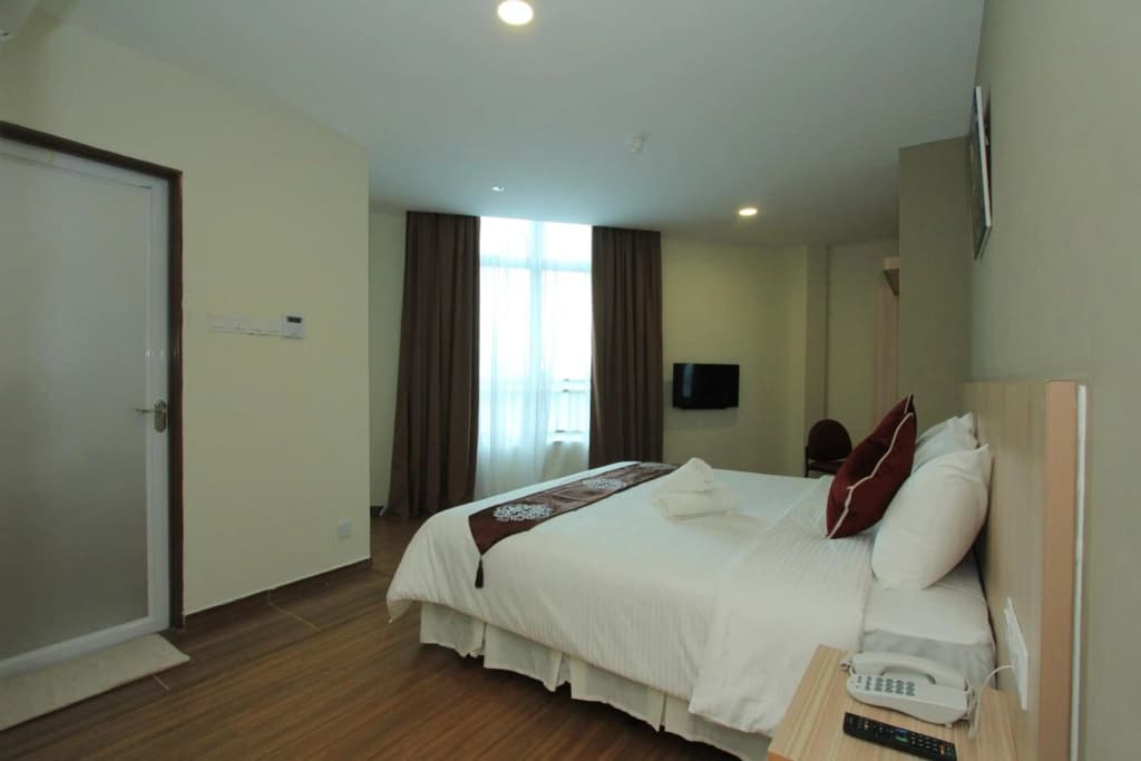 Veer Hotel - photo 16