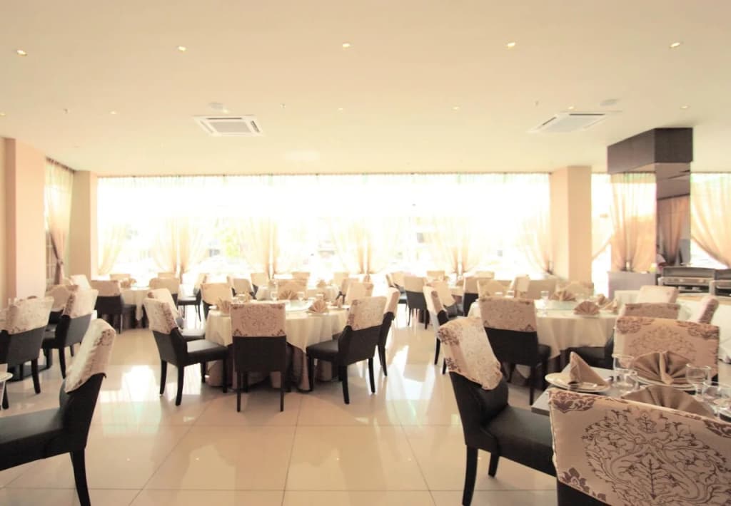 The Guest Hotel & Spa - photo 40