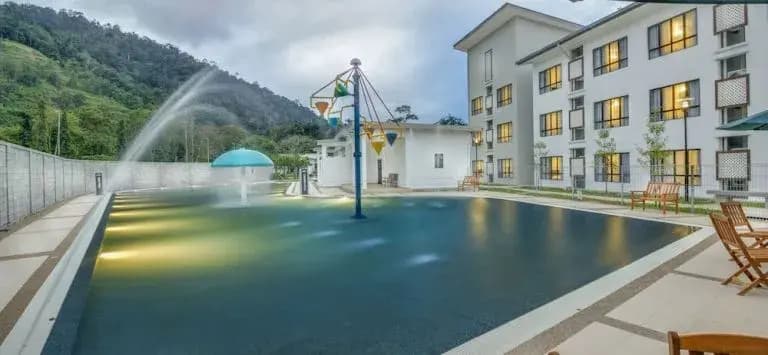 Suria Hot Spring Resort Bentong - photo 9