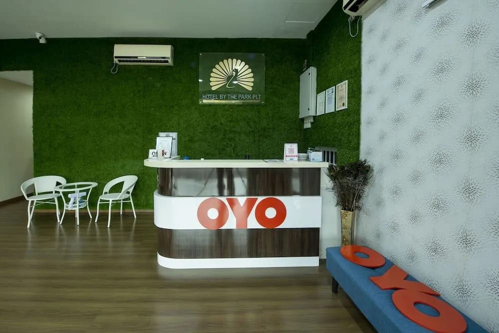 OYO 90231 Hotel By The Park Plt - photo 9