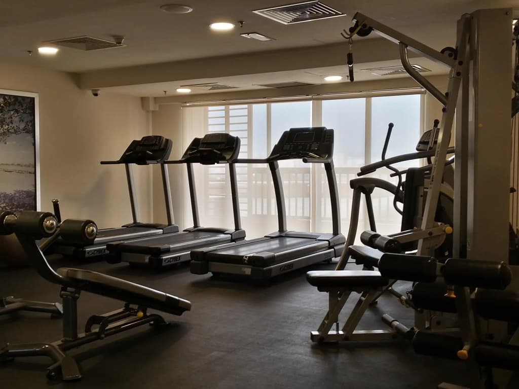 Resort suites at Bandar Sunway - photo 18