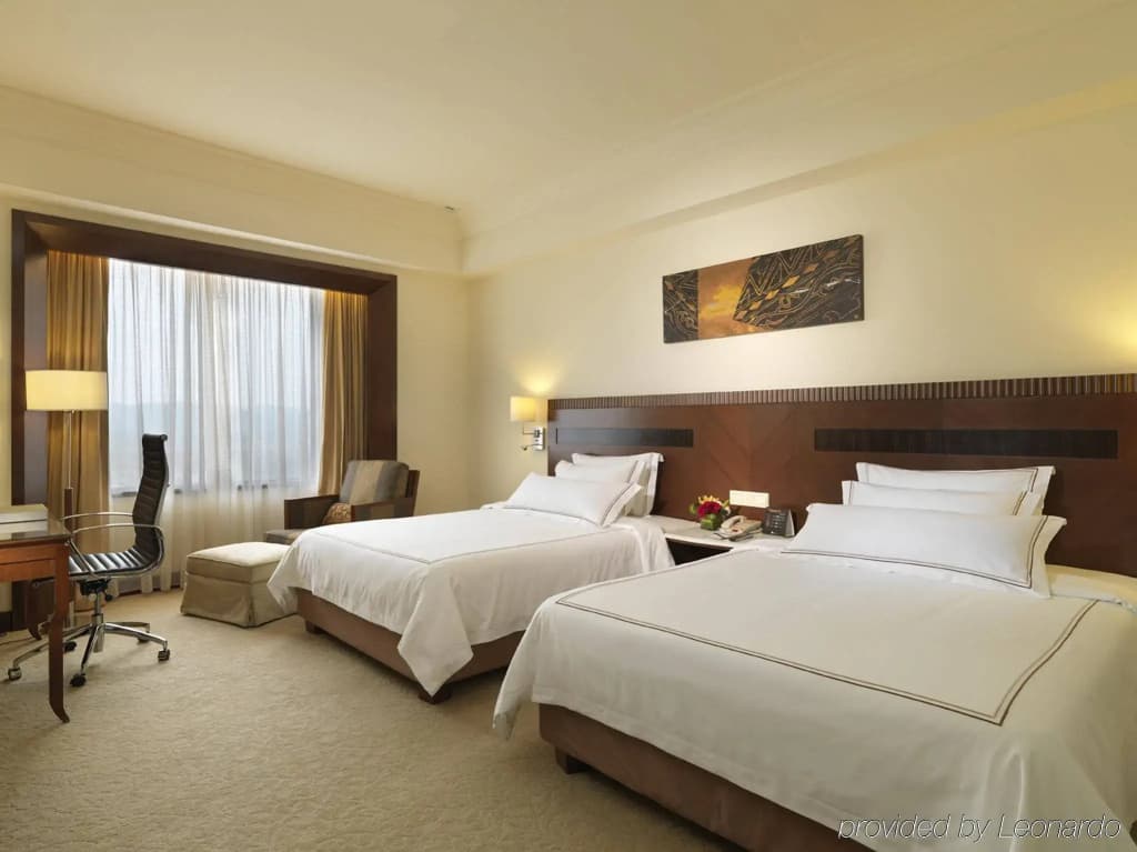 One World Hotel - photo 6
