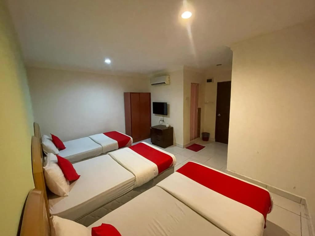 OYO 1002 Hotel Sahara Inn Batu Caves - photo 15