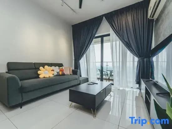 Tranquil Sea View Danga Bay 3BR 6pax - photo 6