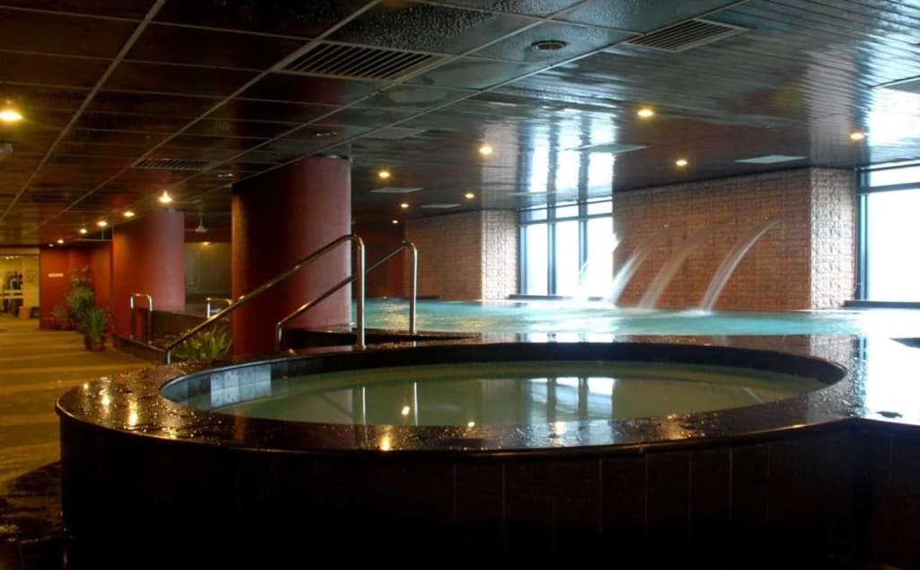 Berjaya Waterfront Hotel - photo 20