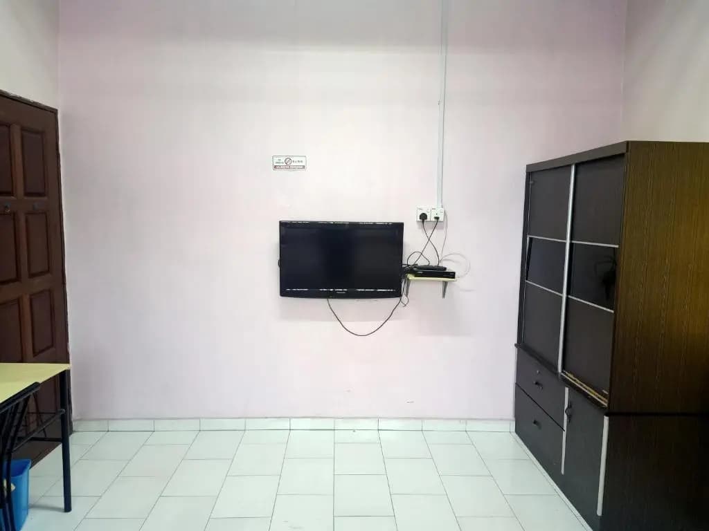 Homestay Roomstay Muar Srizahrani - photo 2