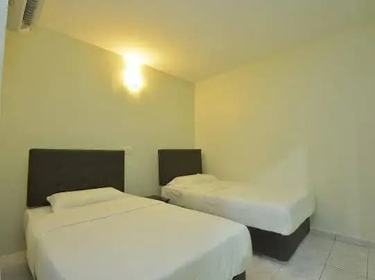 Gamy Inn - photo 12