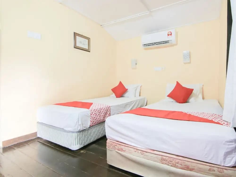 Ombak Inn Chalet by OYO Rooms - photo 3