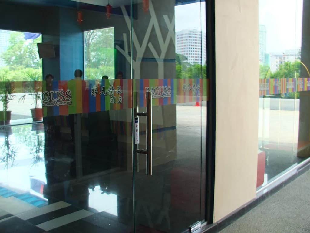 Baguss Hotel and Serviced Apartment - photo 11