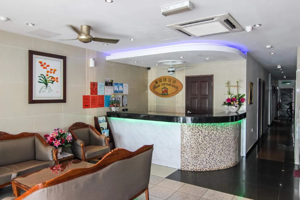 Rose Cottage Hotel Taman Nusa Cemerlang - photo 2
