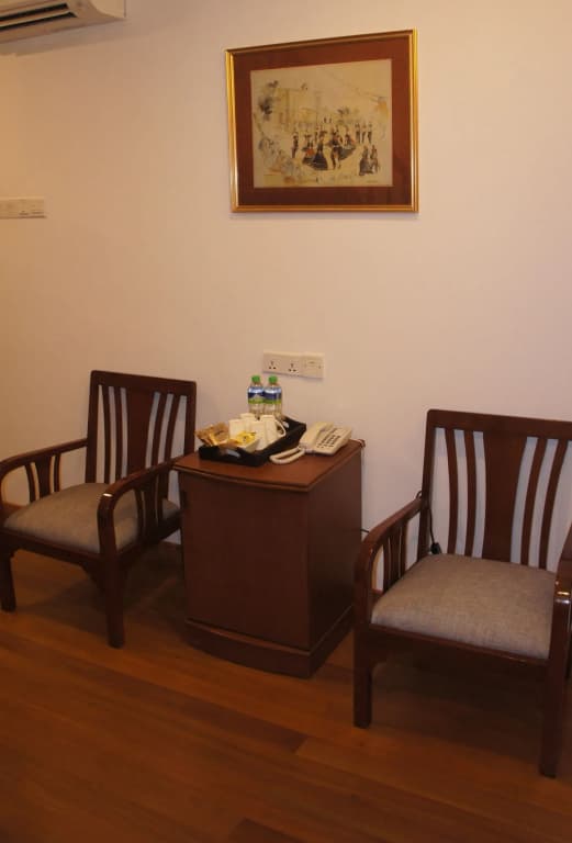 Heeren Straits Hotel - photo 22