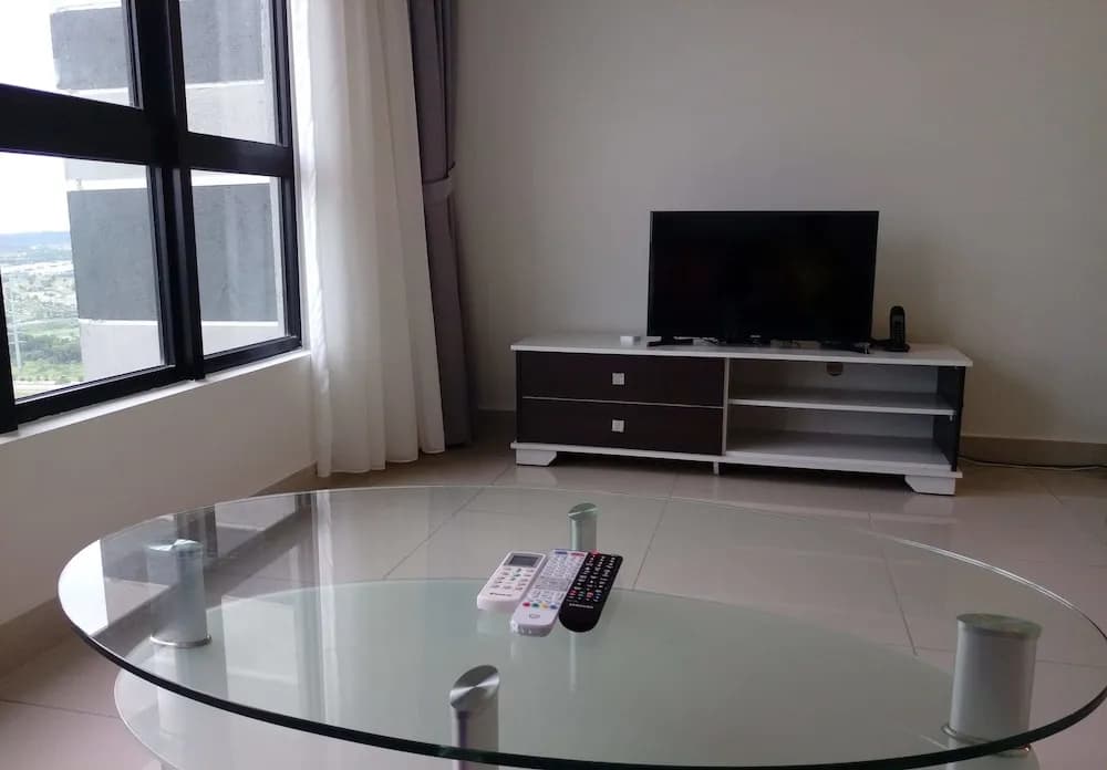 Ashton Meridin Suites - photo 5