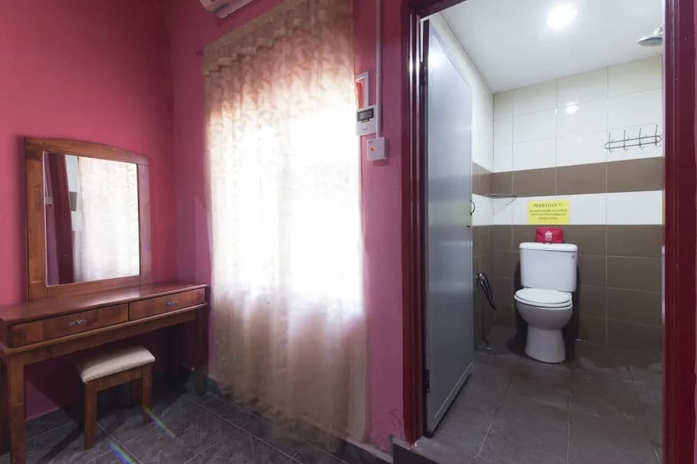 ZEN Home Nabil Nabila Homestay - photo 45