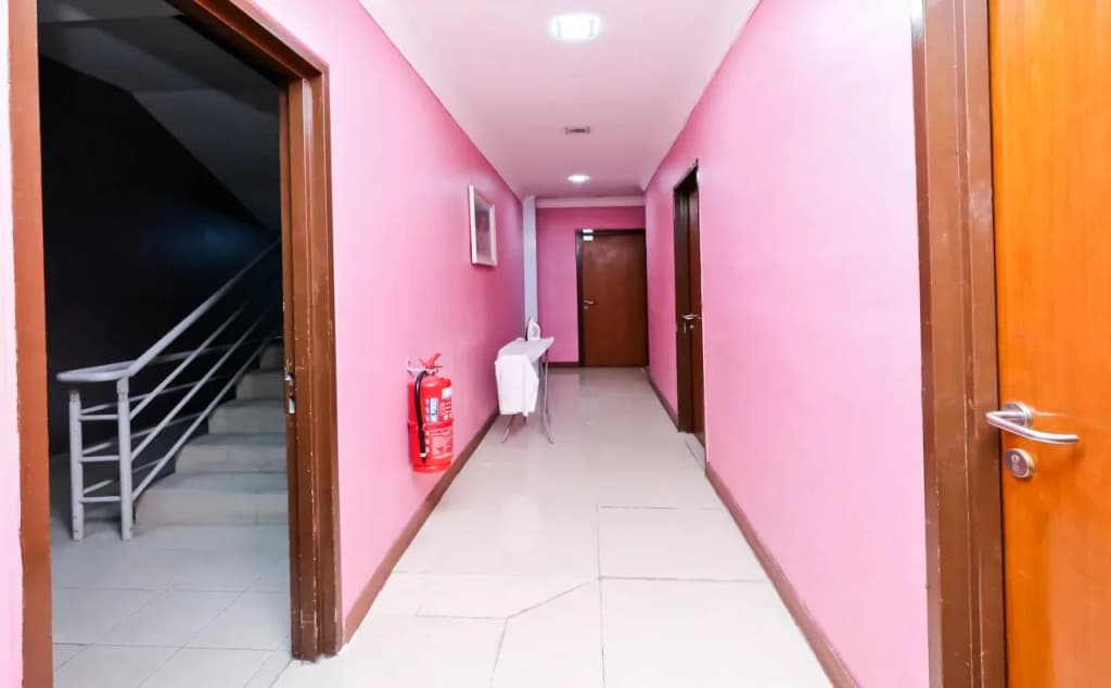 OYO 714 Arina Hotel - photo 13