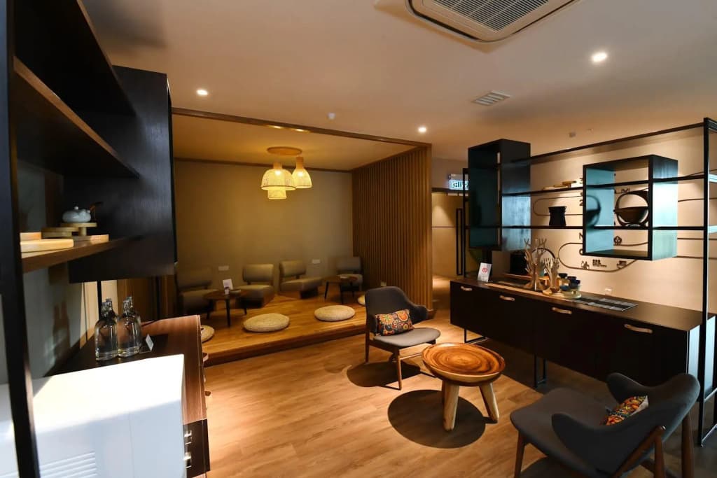 Sojourn Guest House - photo 4