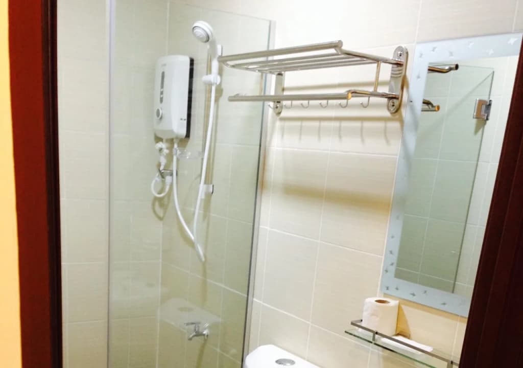 Peach Hill Hotel - photo 7