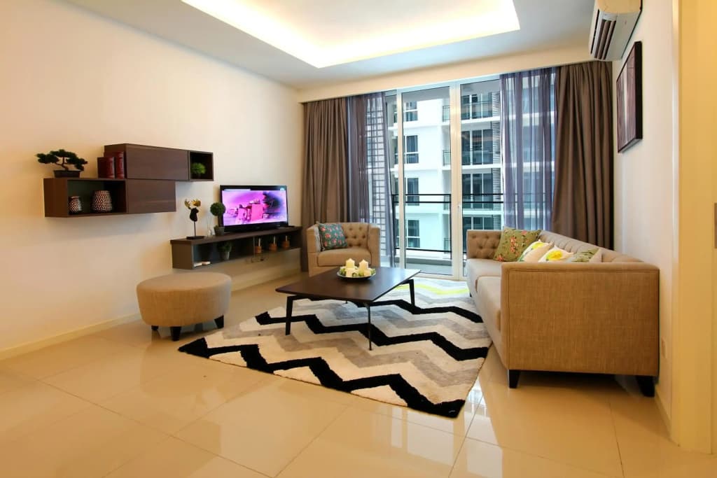 The Shore Hotel & Residences - photo 4