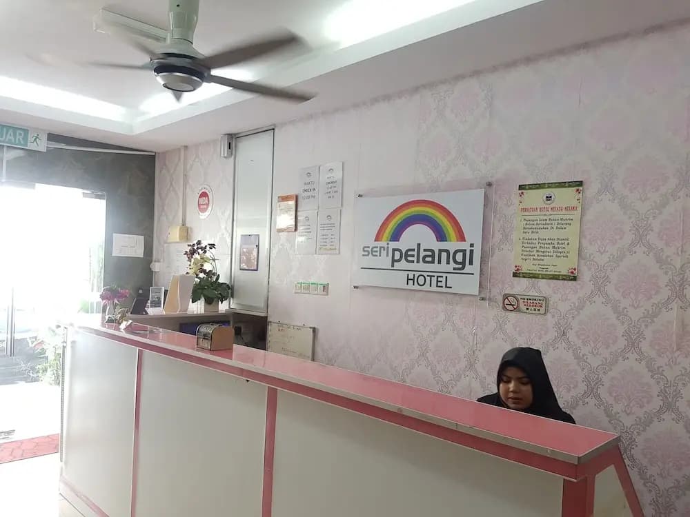 Hotel Seri Pelangi 2 - photo 12