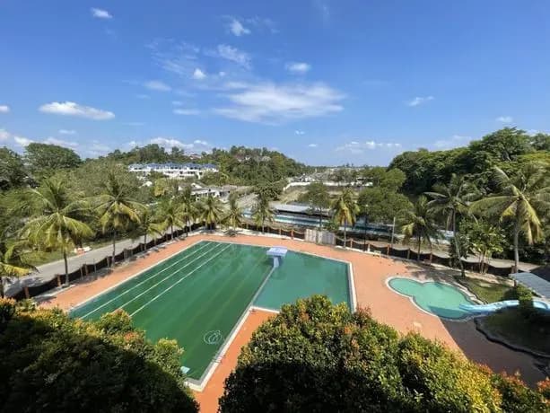 Capital O 90146 Alh Continental Resort - photo 2