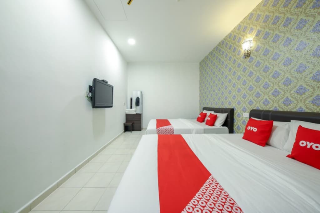 OYO 89497 Dream Nur Hotel - photo 6