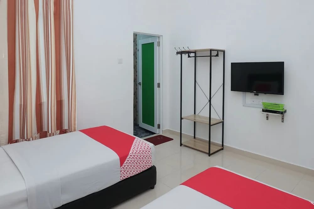 OYO 90005 DC Villa Guest House - photo 4