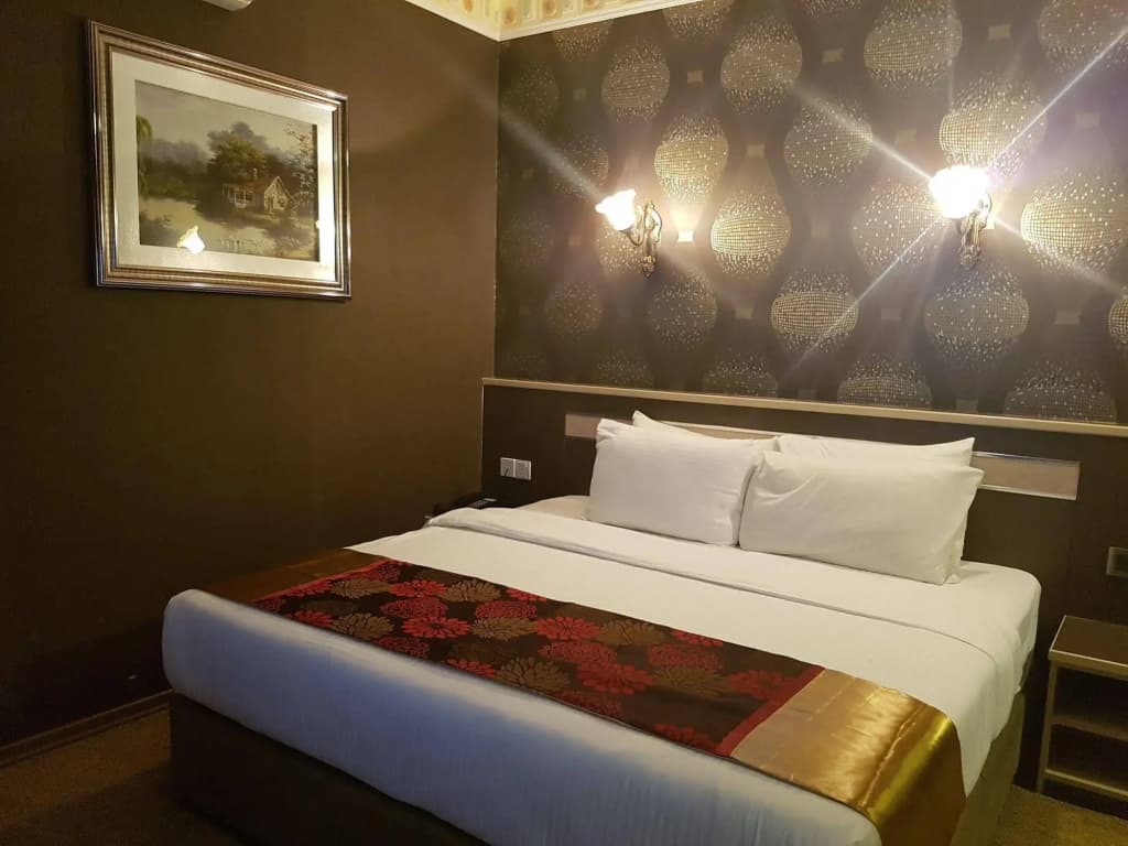 The Grand Orange World Hotel - photo 7