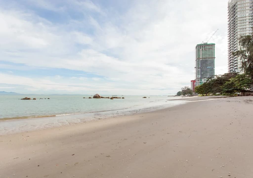 Mercure Penang Beach - photo 24