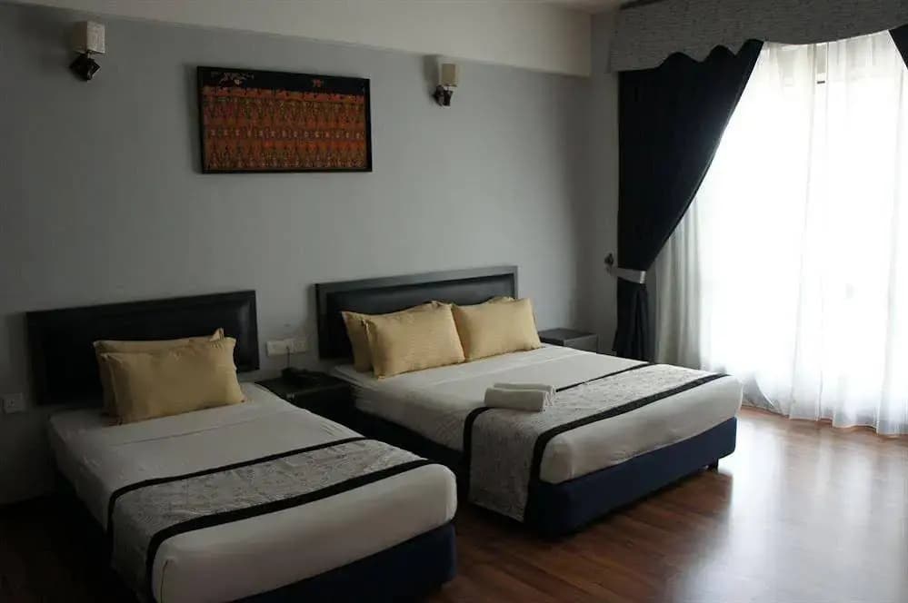 Hotel Abadi Melaka - photo 5