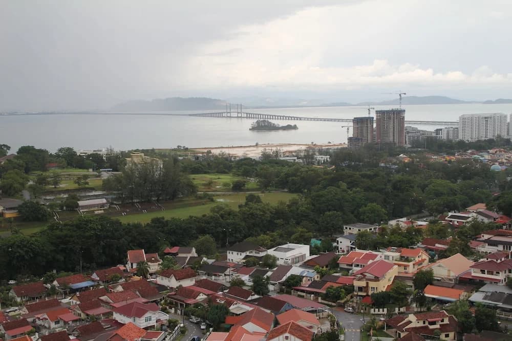 3BdR&2Bth condo Middle of Penang - photo 17