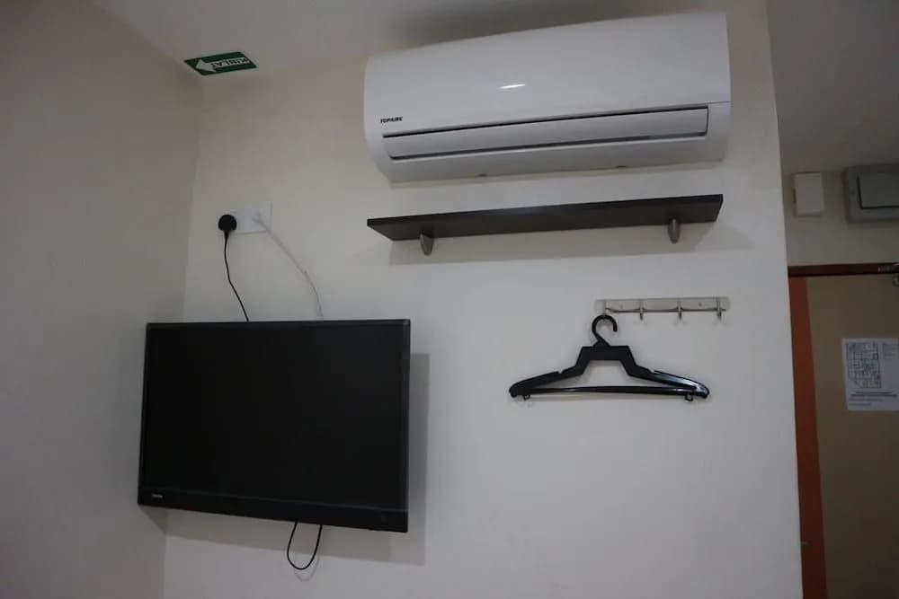 DCozy Hotel - photo 6