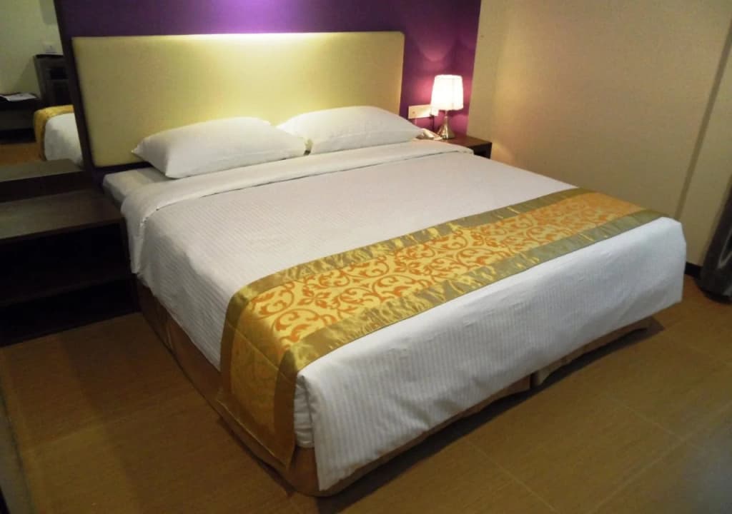 Eight Days Boutique Hotel - photo 5