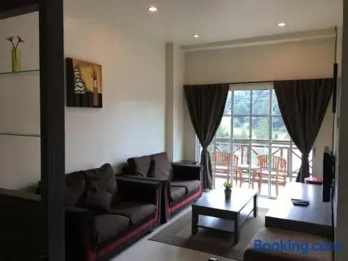 CH Green Stay Resort Apartment - photo 4