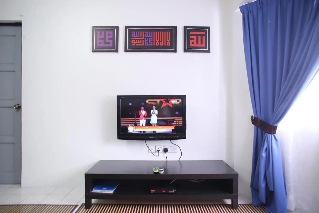 Nadia Damansara Damai Homestay - photo 4