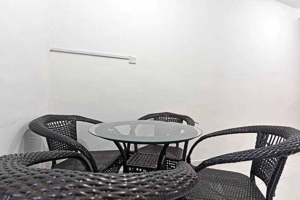 OYO 90493 JL Homestay - photo 15