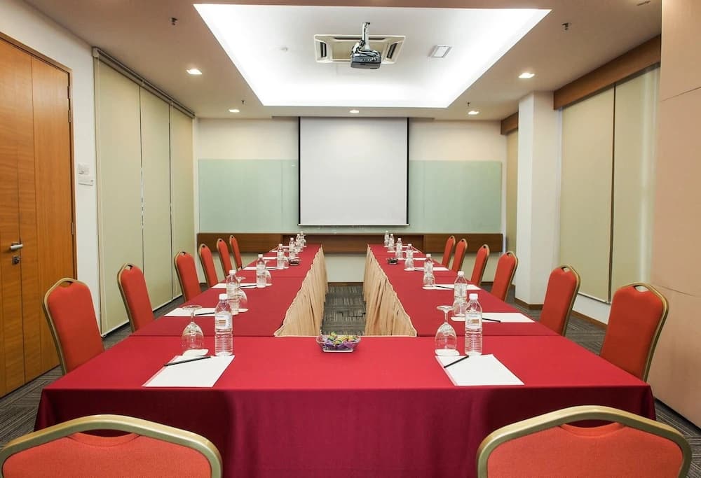 Primera Residences & Business Suites - photo 12