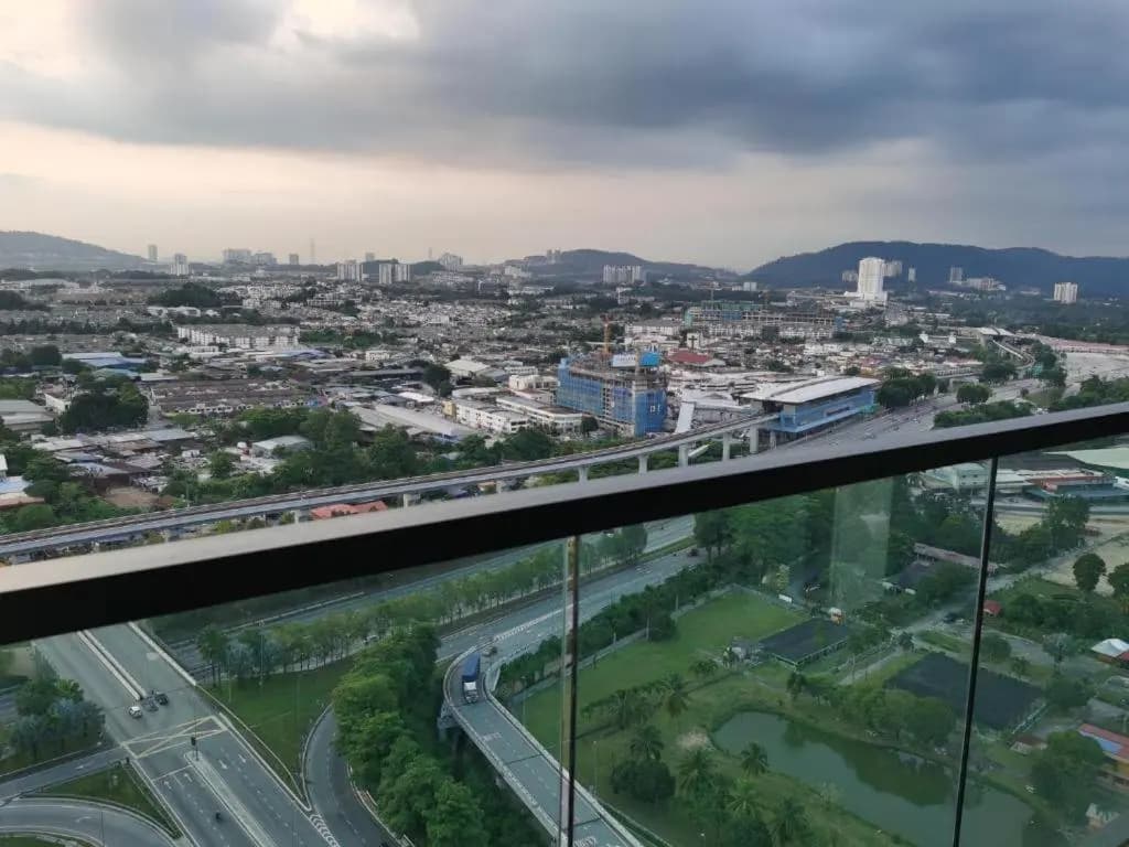 Landmark Residence 2 Service Apartment 5min to MRT 20min to KL - photo 13