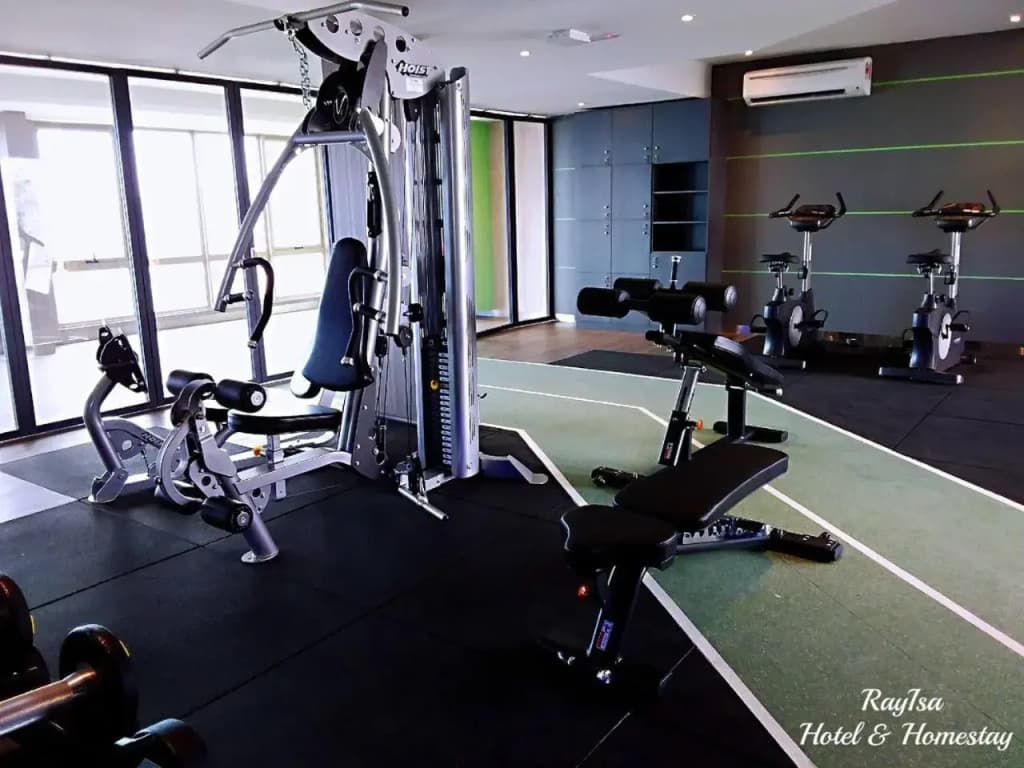 SKY POOL Designer Suite 2-7Pax at KL City - photo 19
