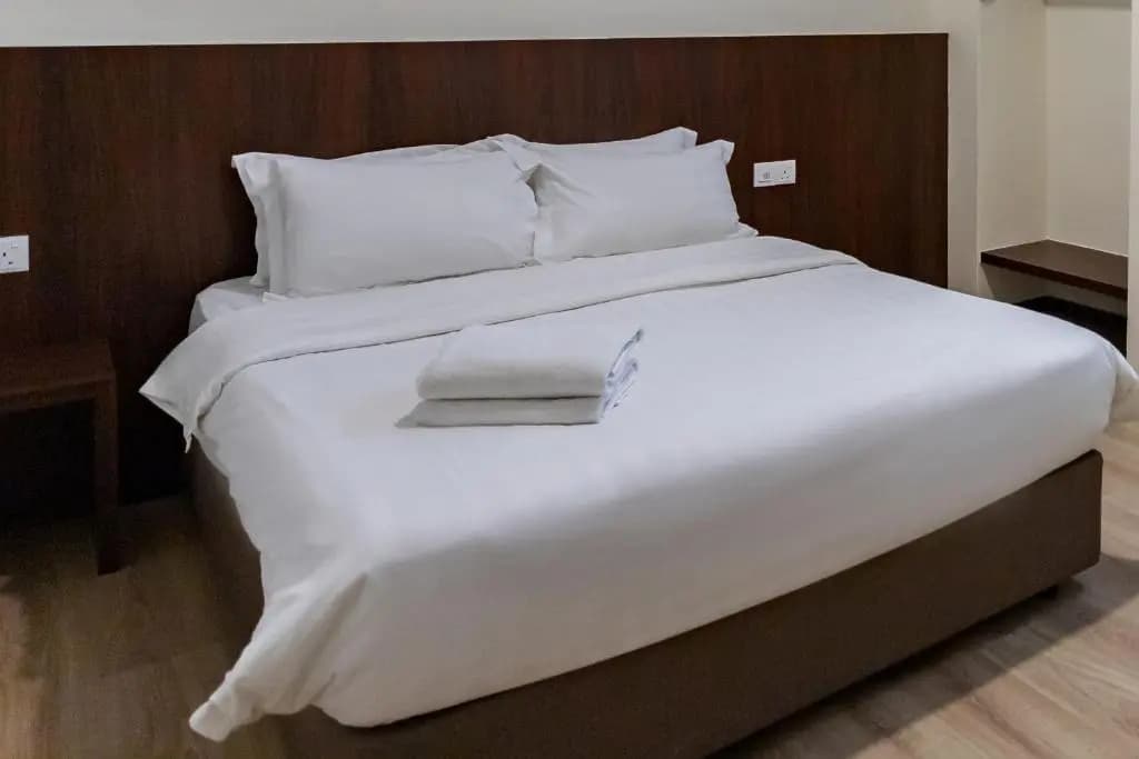 Emart Hotel (Riam) - photo 1