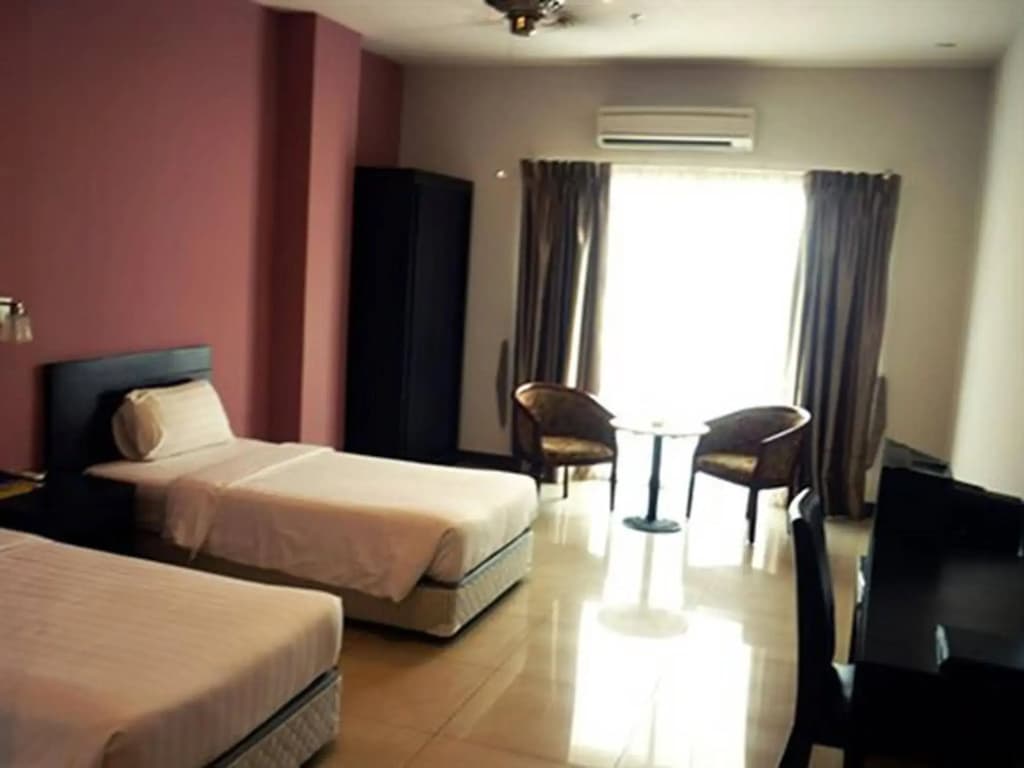 Kingston Hotel 15 @ Ipoh - photo 3