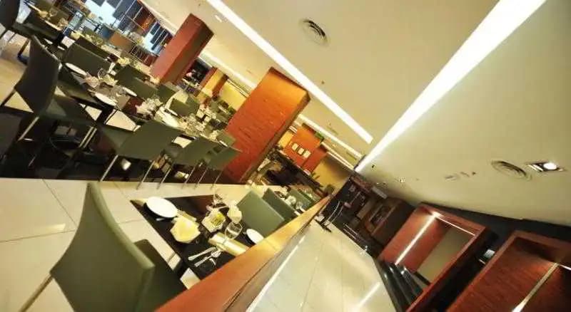 11@century Hotel - photo 18